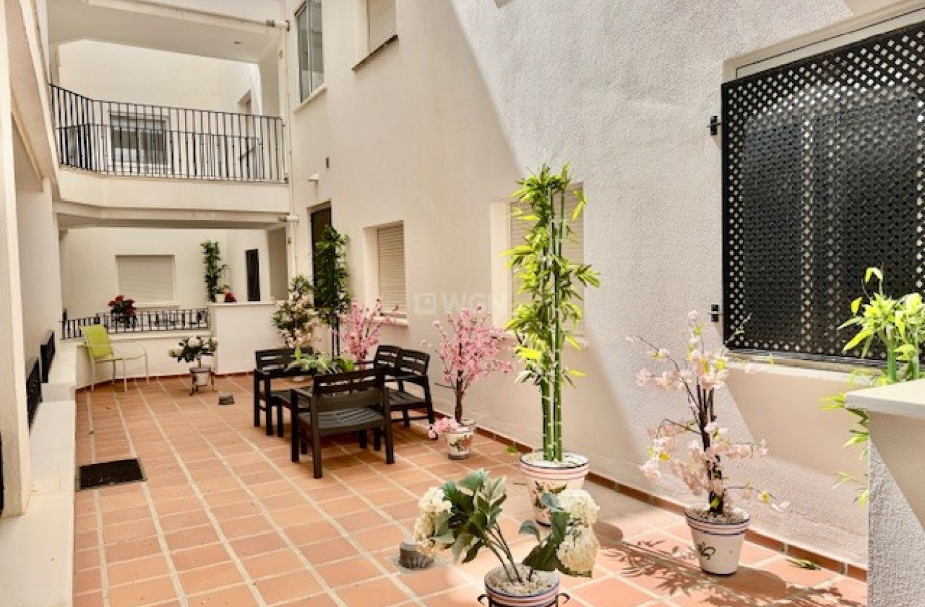 Odsprzedaż - Mieszkanie w bloku - Hacienda Riquelme Golf Resort - Inland