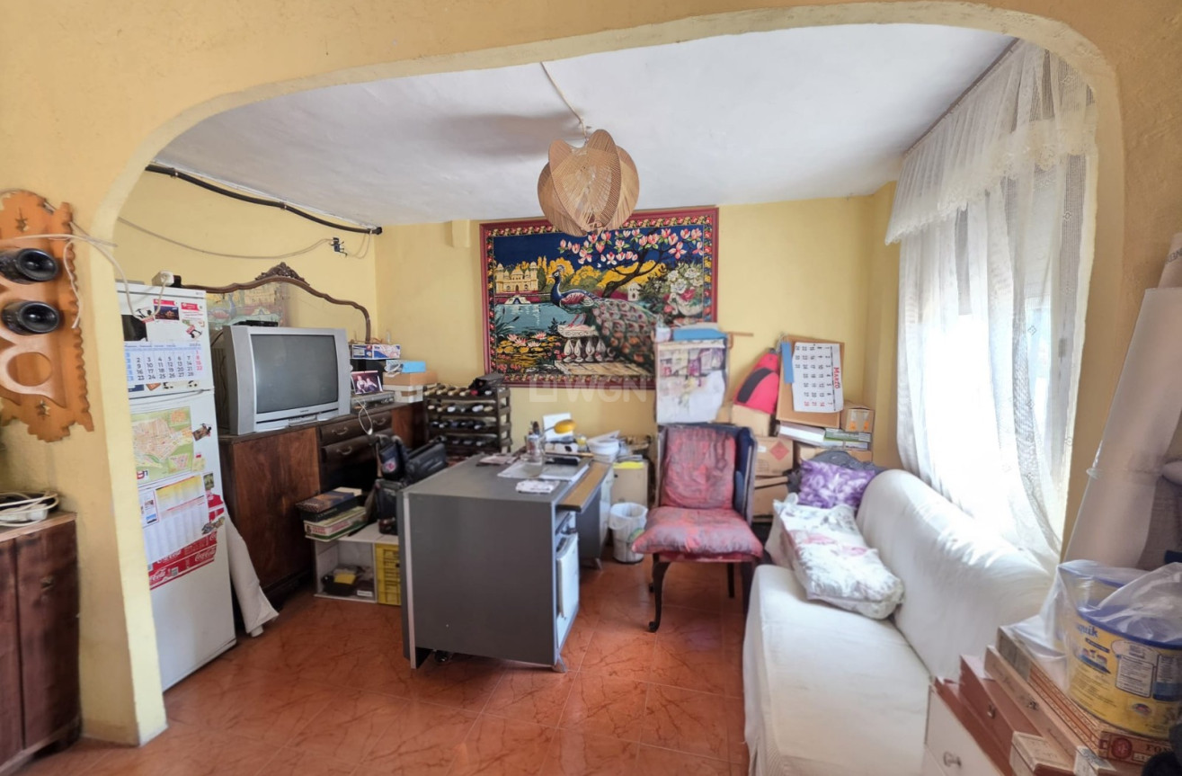 Odsprzedaż - Villa - Elda - Inland