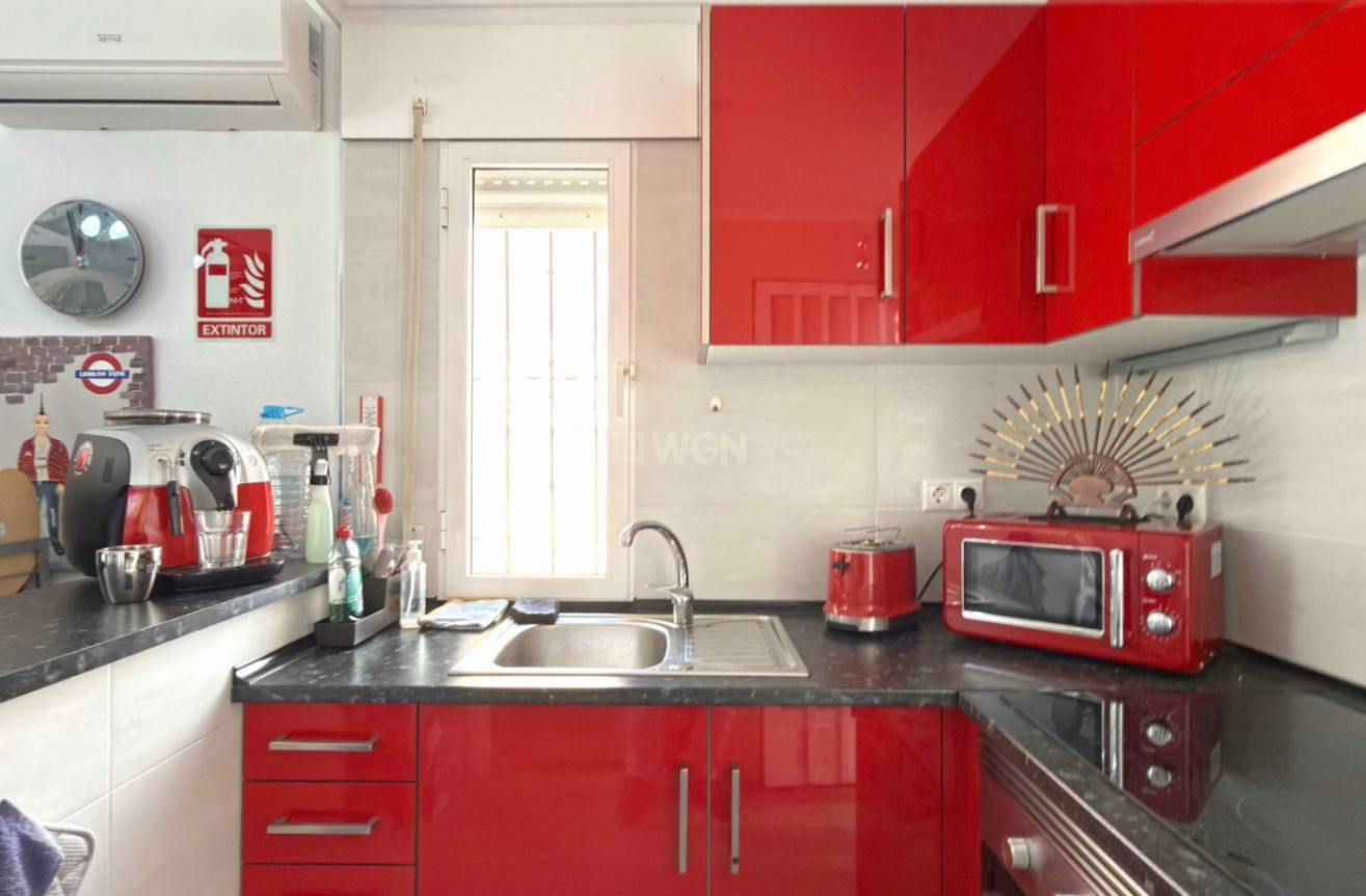 Odsprzedaż - Bungalow - Orihuela Costa - Costa Blanca