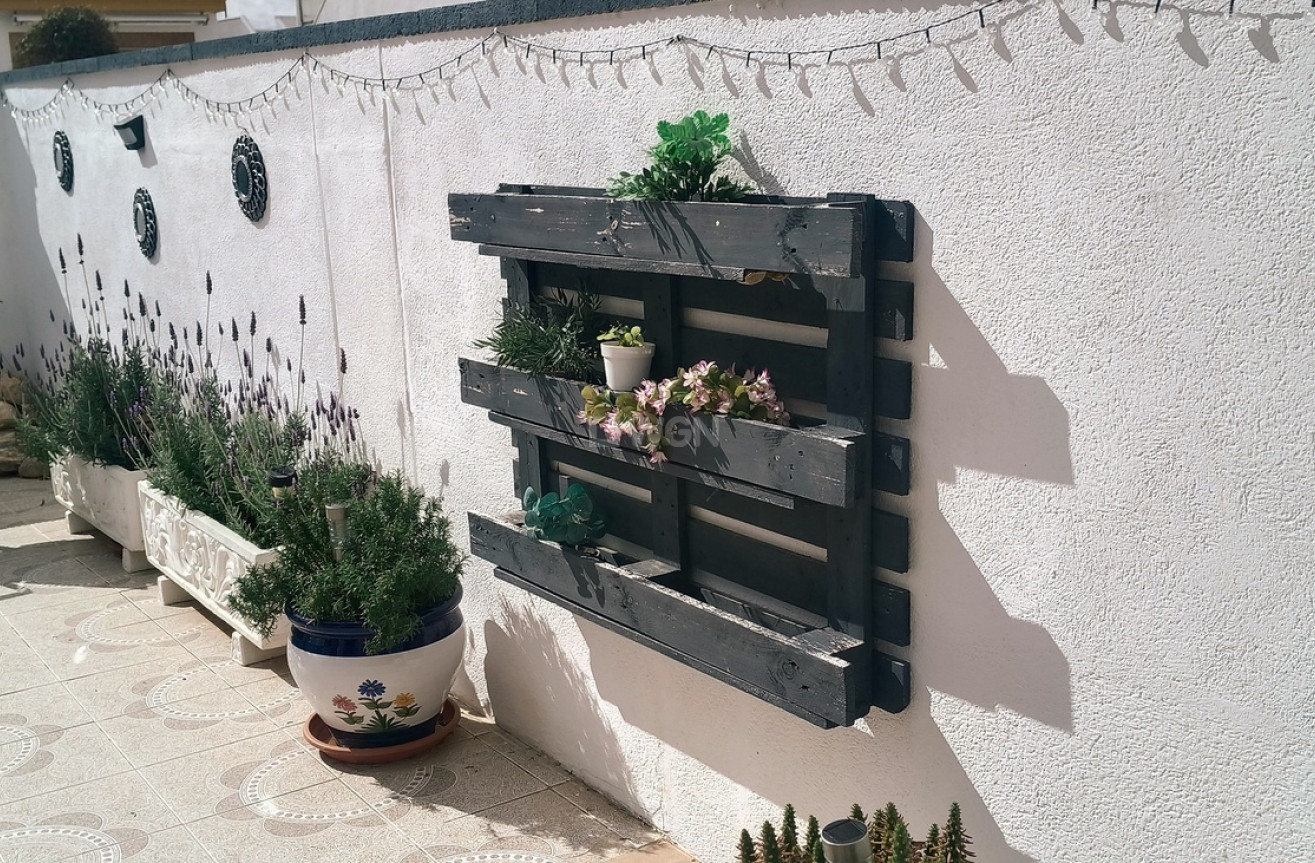 Odsprzedaż - Villa - Sucina - Inland