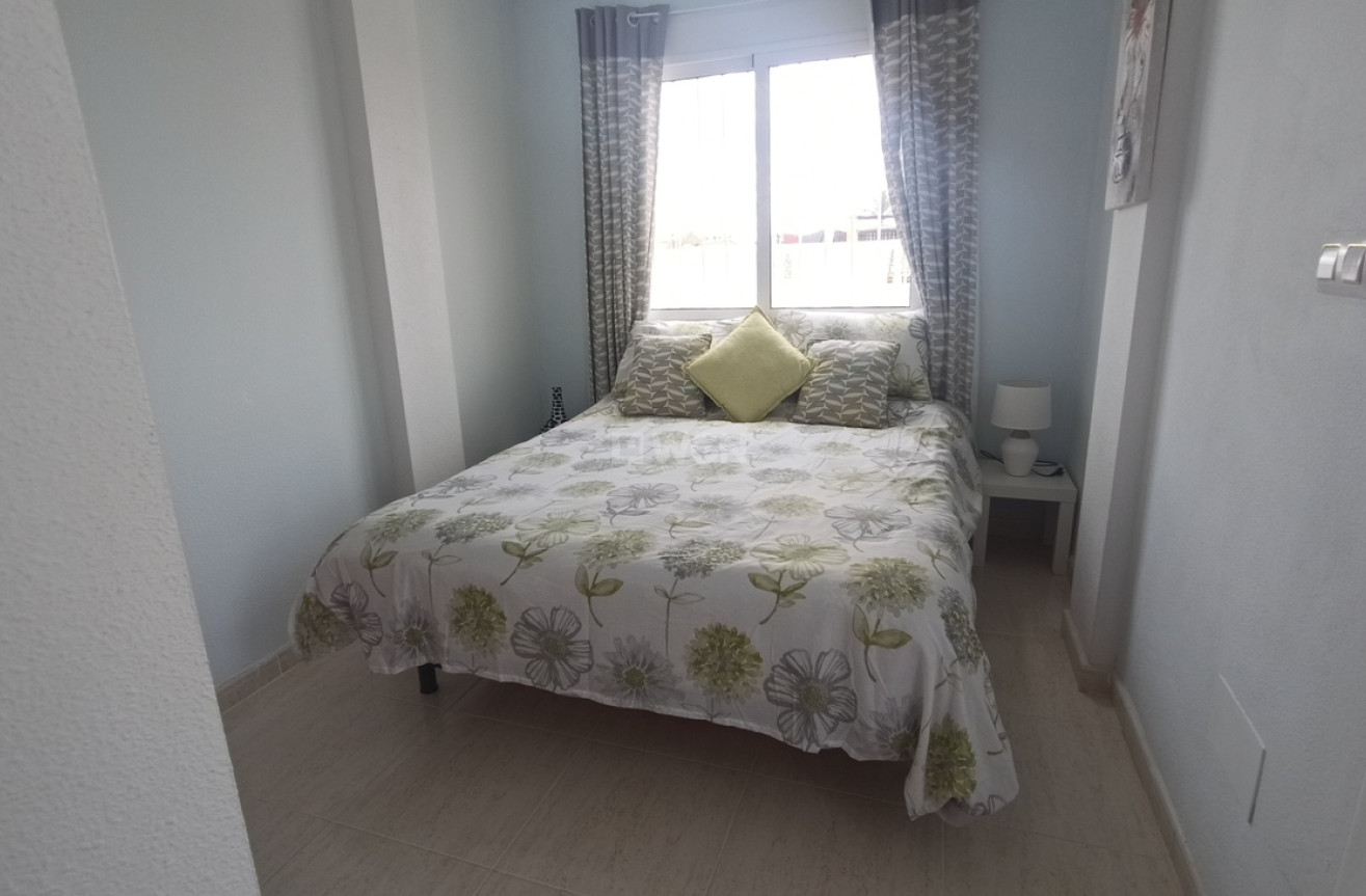 Odsprzedaż - Villa - Sucina - Inland