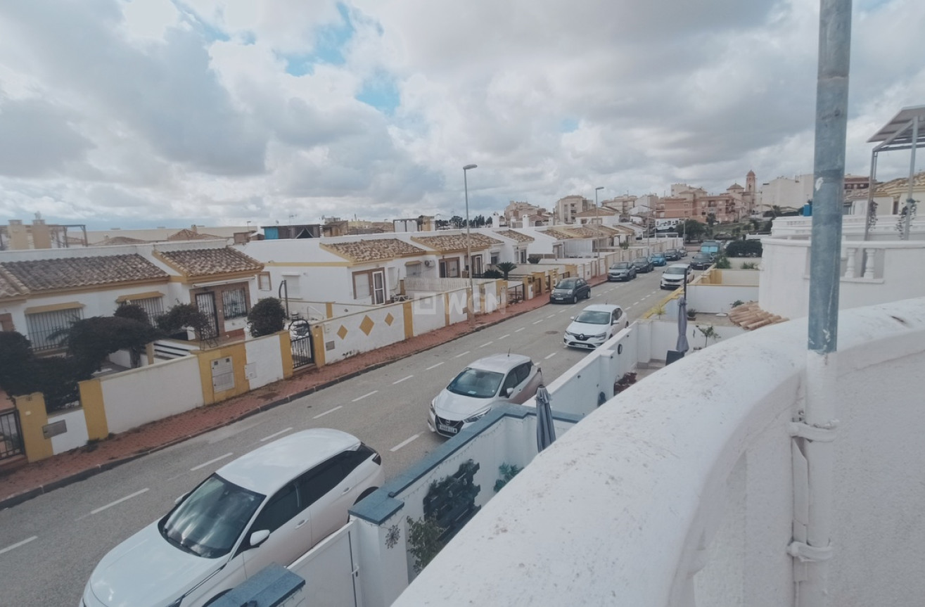 Odsprzedaż - Villa - Sucina - Inland