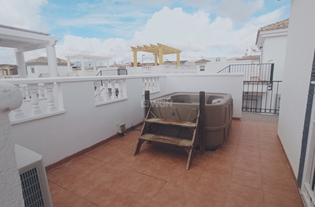 Odsprzedaż - Villa - Sucina - Inland