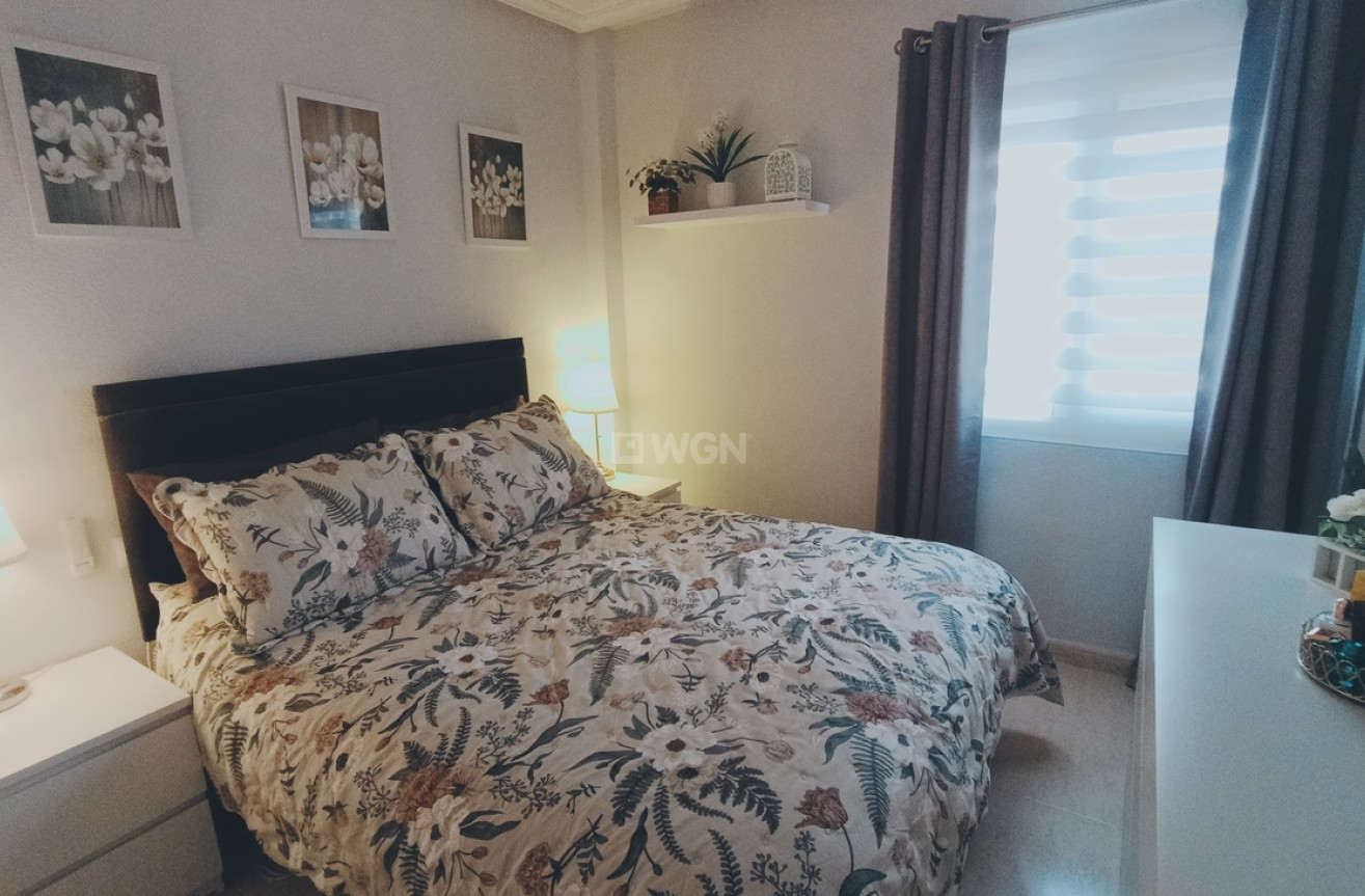 Odsprzedaż - Villa - Sucina - Inland