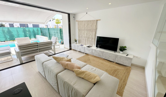 Odsprzedaż - Villa - Santa Rosalia Resort - Inland