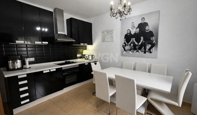 Odsprzedaż - Villa - Castalla - Costa Blanca