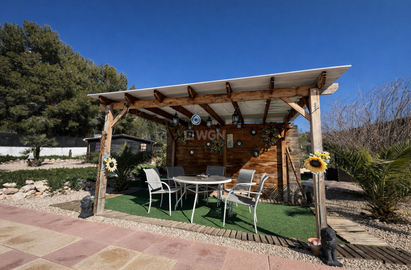 Odsprzedaż - Villa - Castalla - Costa Blanca