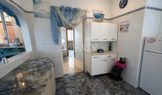 Odsprzedaż - Villa - Castalla - Costa Blanca