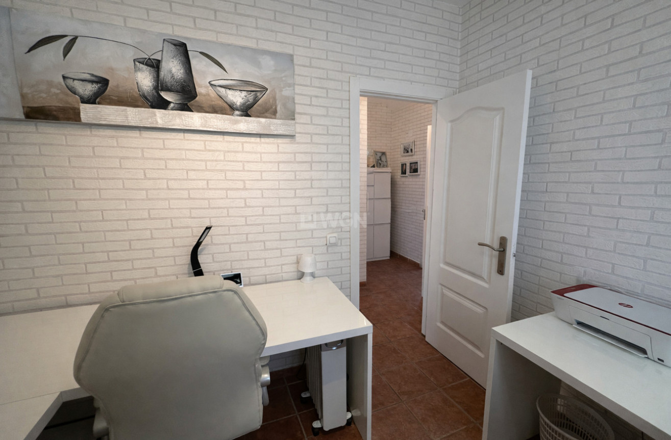 Odsprzedaż - Villa - Castalla - Costa Blanca