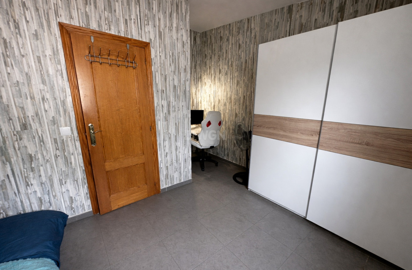 Odsprzedaż - Villa - Castalla - Costa Blanca