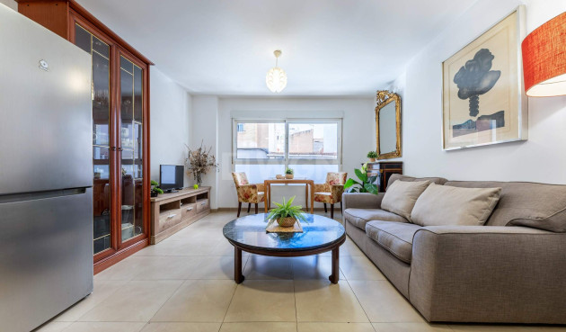 Resale - Apartment / flat - Alicante - Carolinas Bajas