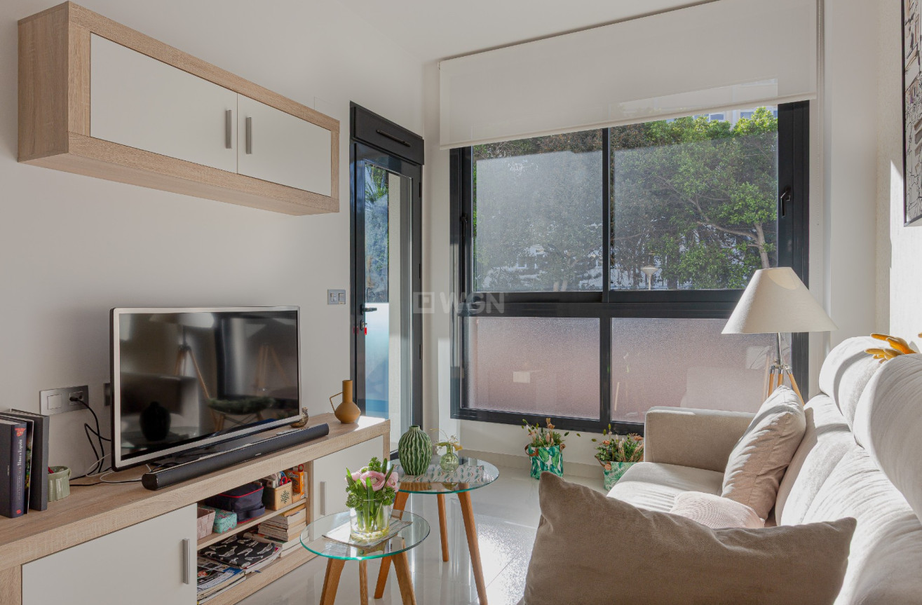 Reventa - Apartamento / piso - Torrevieja - Costa Blanca