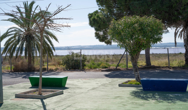 Odsprzedaż - Kamienica - Torrevieja - Costa Blanca