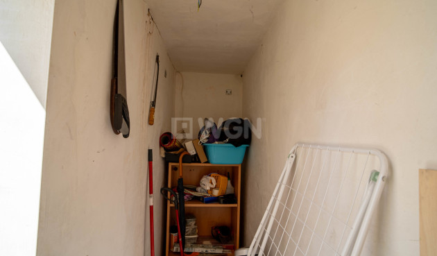 Odsprzedaż - Kamienica - Torrevieja - Costa Blanca