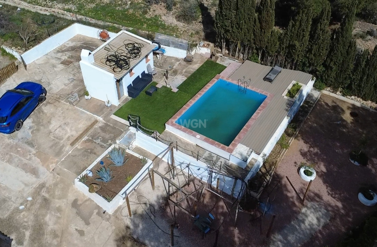 Odsprzedaż - Kamienica - Yecla - Inland