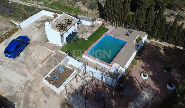 Odsprzedaż - Kamienica - Yecla - Inland