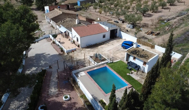 Odsprzedaż - Kamienica - Yecla - Inland