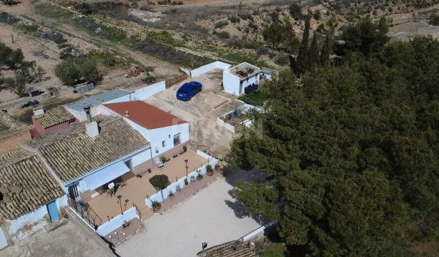 Odsprzedaż - Kamienica - Yecla - Inland