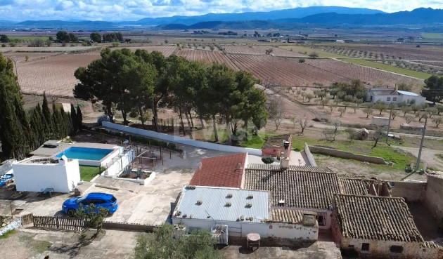 Odsprzedaż - Kamienica - Yecla - Inland