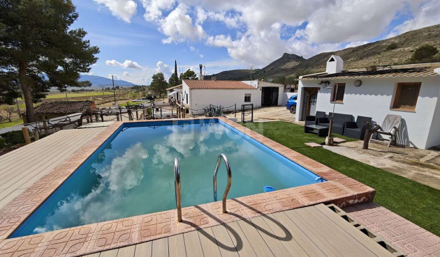 Odsprzedaż - Kamienica - Yecla - Inland