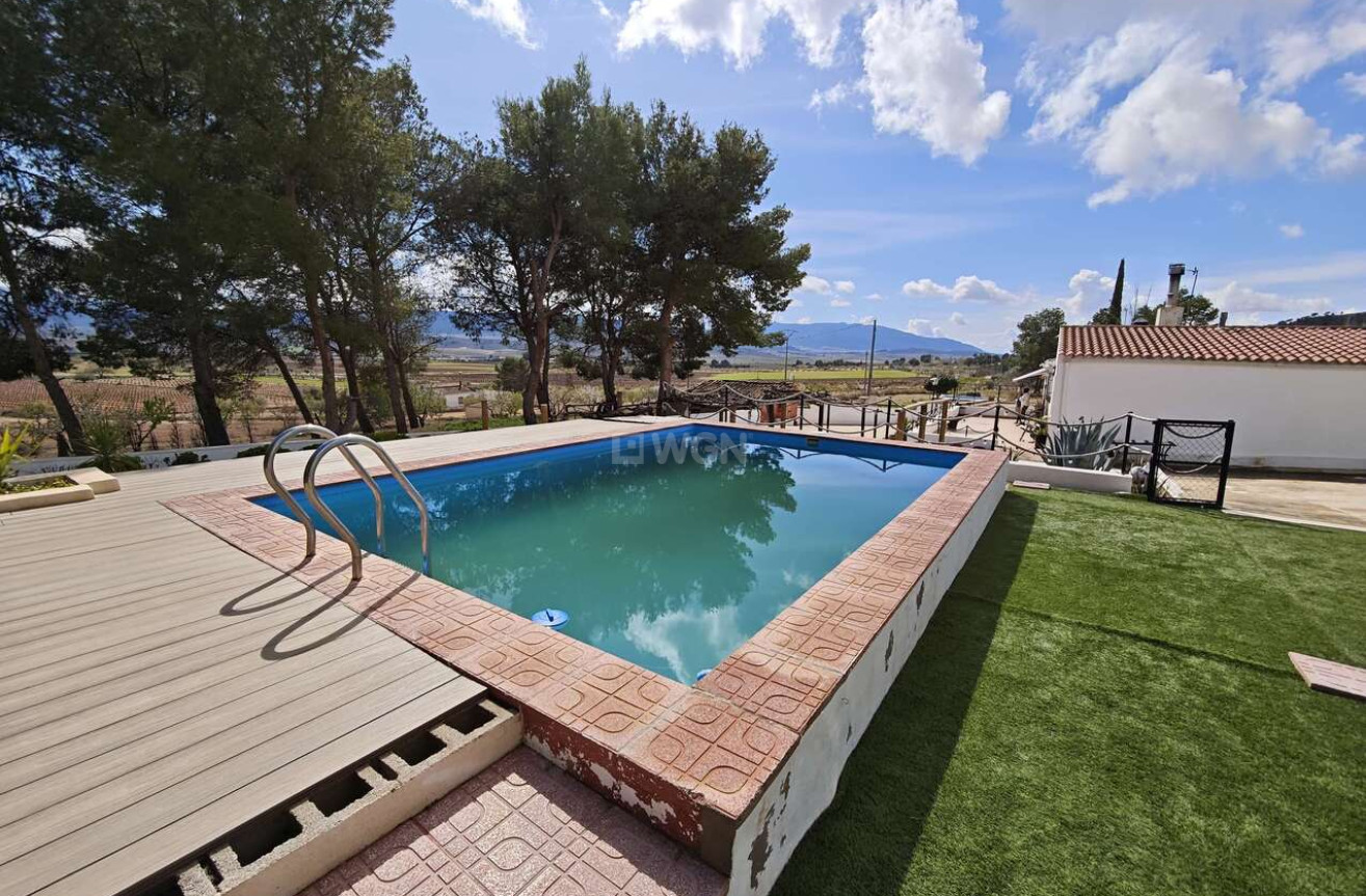 Odsprzedaż - Kamienica - Yecla - Inland