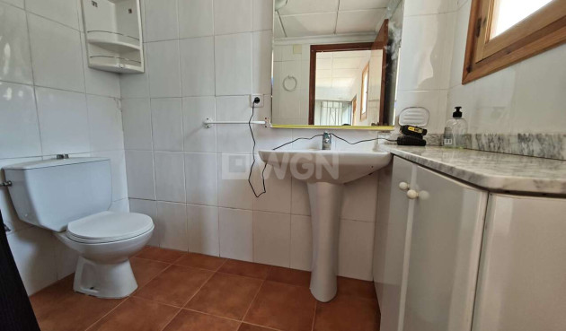 Odsprzedaż - Kamienica - Yecla - Inland