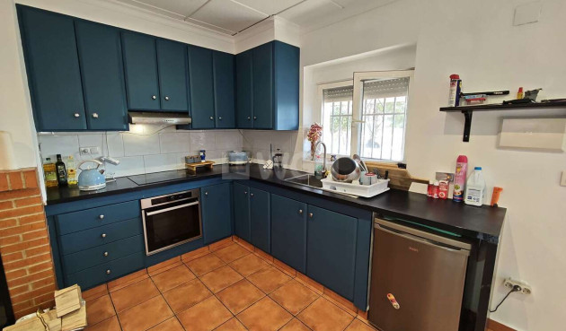 Odsprzedaż - Kamienica - Yecla - Inland