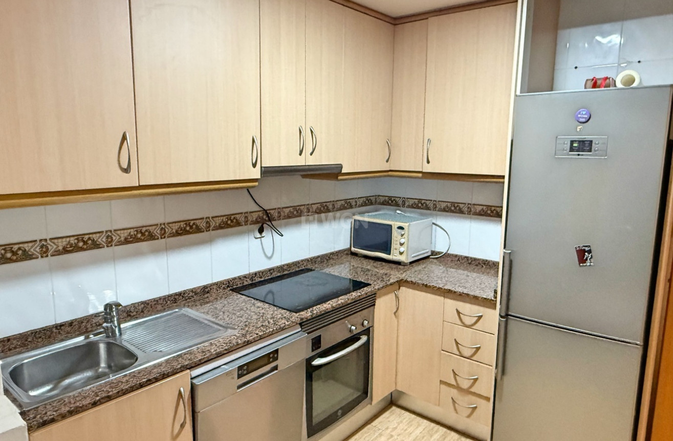 Odsprzedaż - Kamienica - Santiago de la ribera - Costa Calida