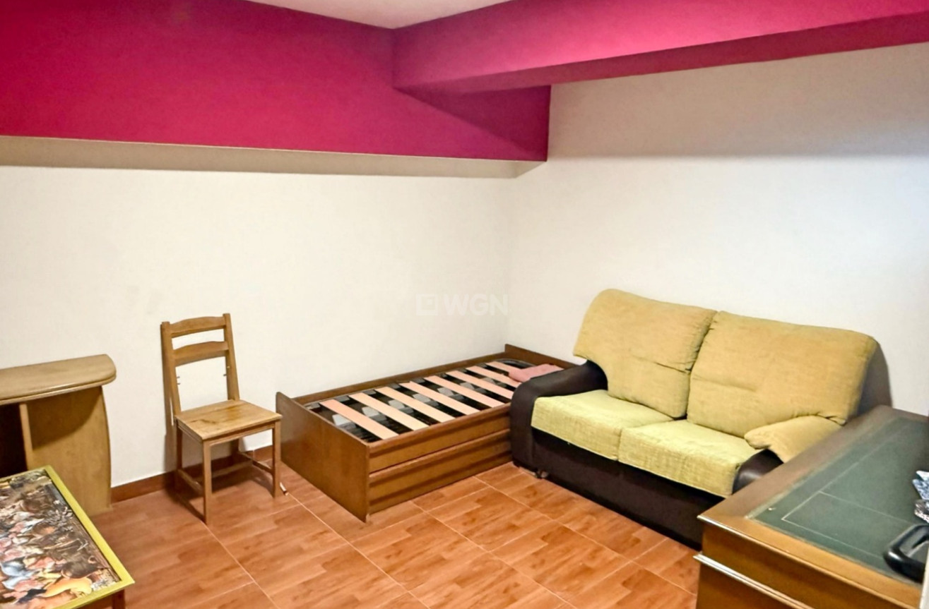 Odsprzedaż - Kamienica - Santiago de la ribera - Costa Calida