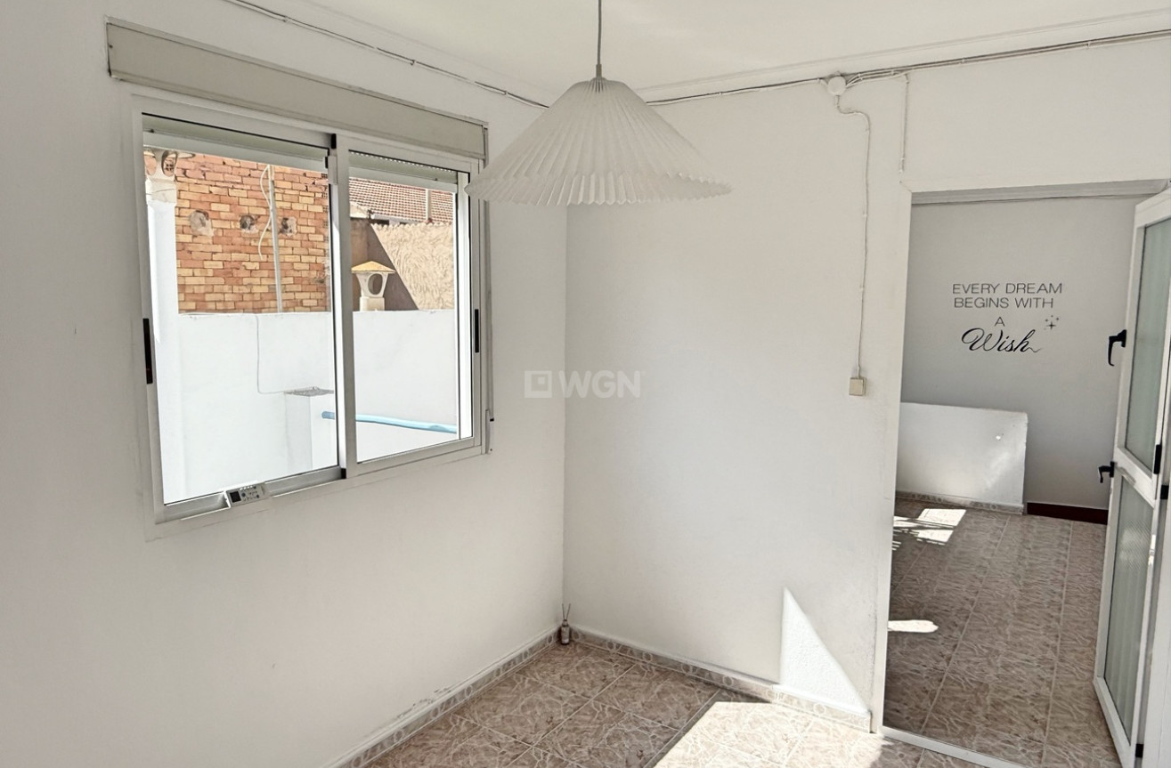 Odsprzedaż - Kamienica - Los Alcázares - Los Narejos