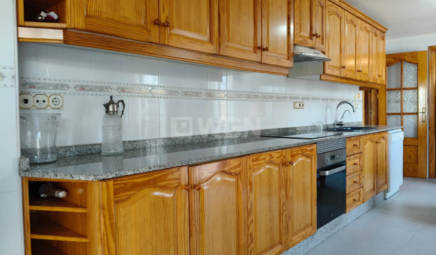 Odsprzedaż - Kamienica - La Romana - Inland