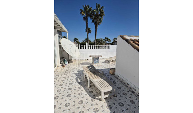 Odsprzedaż - Villa - Los Alcázares - Los Narejos