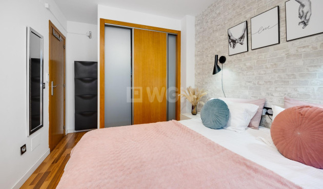 Odsprzedaż - Villa - Los Montesinos - La Herrada