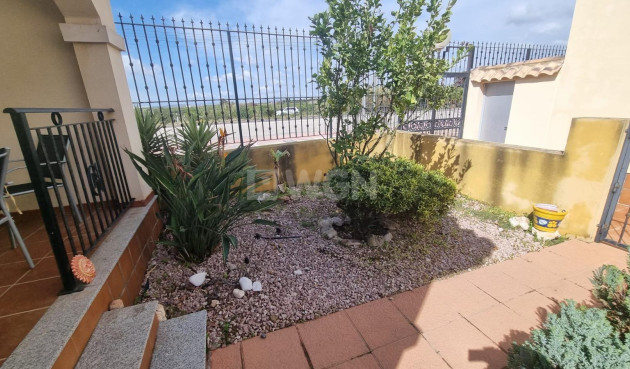 Resale - Villa - Guardamar del Segura - Urbanizaciones