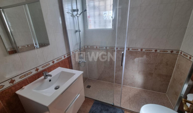 Resale - Villa - Guardamar del Segura - Urbanizaciones