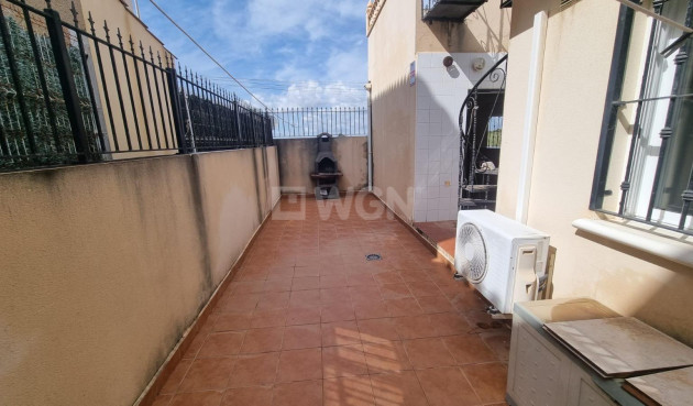 Resale - Villa - Guardamar del Segura - Urbanizaciones