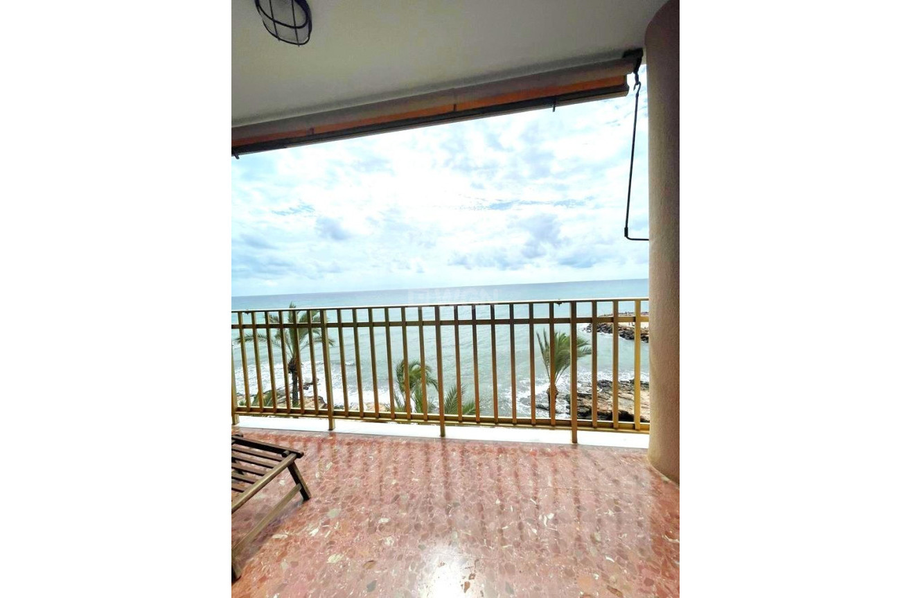 Reventa - Apartamento / piso - Torrevieja - Estacion De Autobuses