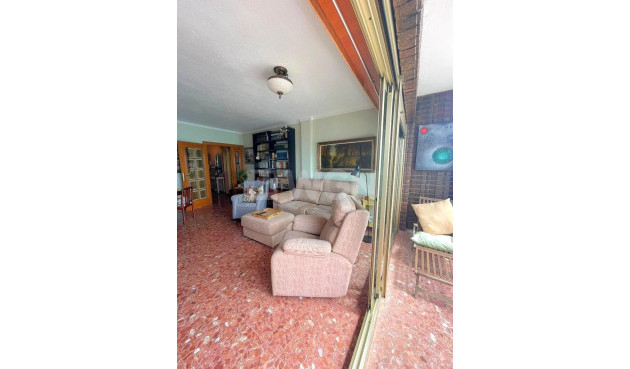 Reventa - Apartamento / piso - Torrevieja - Estacion De Autobuses