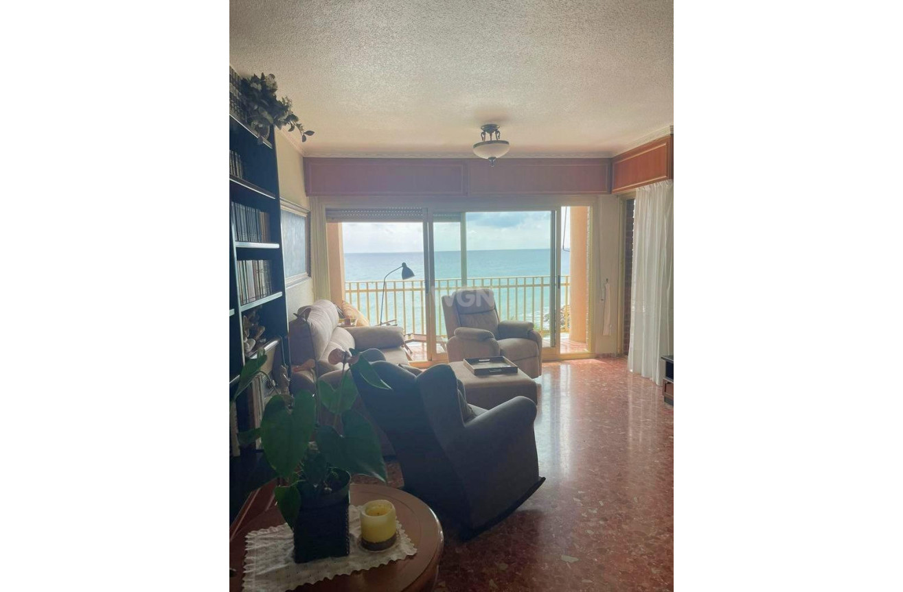 Reventa - Apartamento / piso - Torrevieja - Estacion De Autobuses