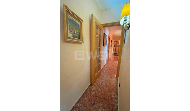 Reventa - Apartamento / piso - Torrevieja - Estacion De Autobuses