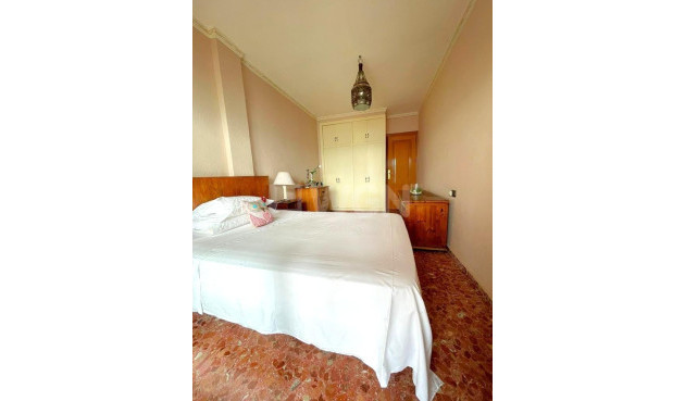 Reventa - Apartamento / piso - Torrevieja - Estacion De Autobuses