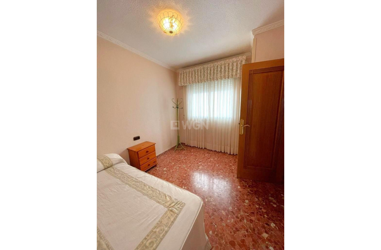 Reventa - Apartamento / piso - Torrevieja - Estacion De Autobuses