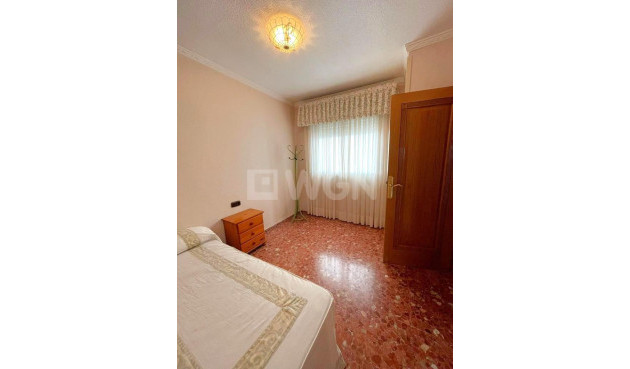 Reventa - Apartamento / piso - Torrevieja - Estacion De Autobuses