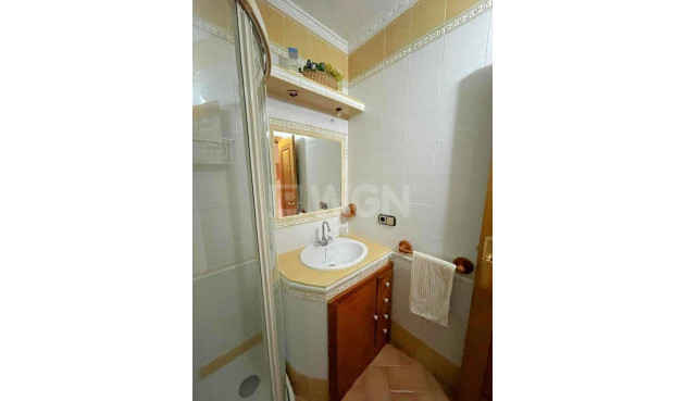 Reventa - Apartamento / piso - Torrevieja - Estacion De Autobuses