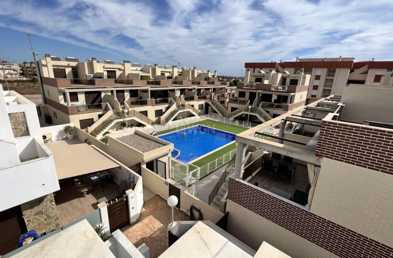 Odsprzedaż - Kamienica - Cabo Roig - Costa Blanca