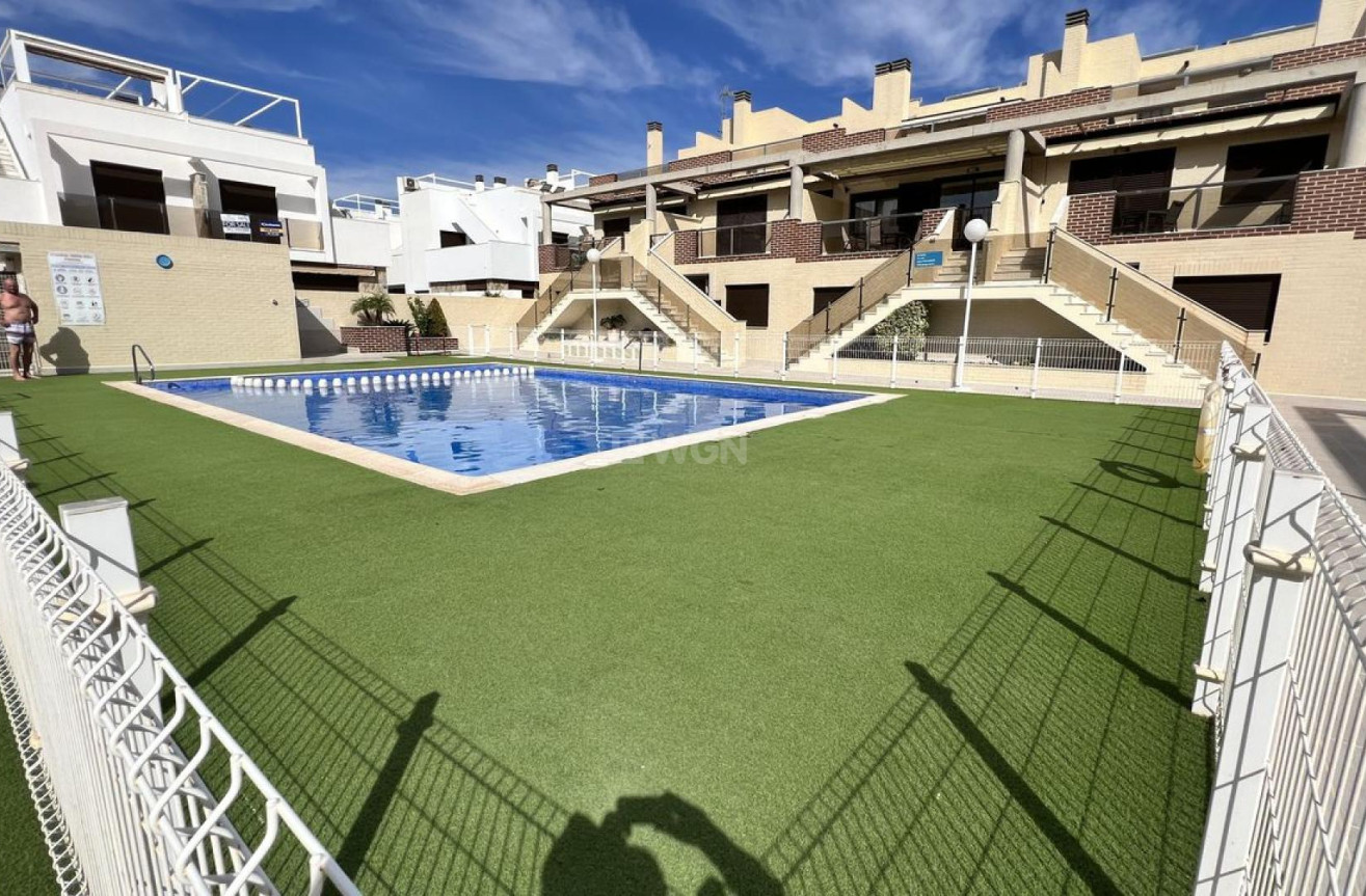 Odsprzedaż - Kamienica - Cabo Roig - Costa Blanca