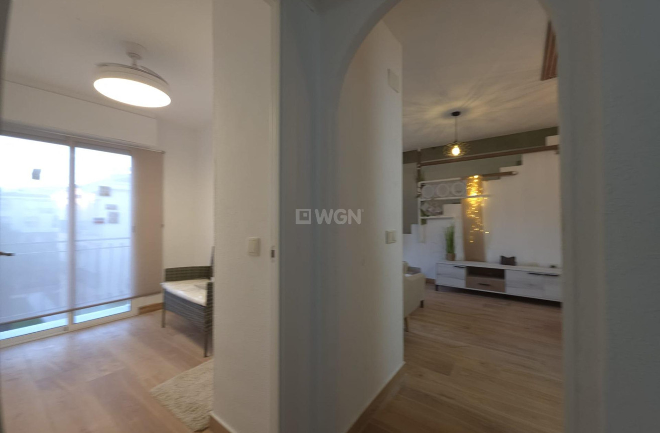 Odsprzedaż - Daszek - Torrevieja - Cala Ferris