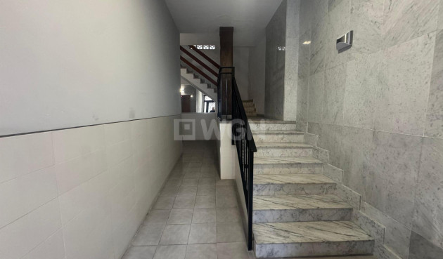 Resale - Apartment / flat - Torrevieja - Costa Blanca