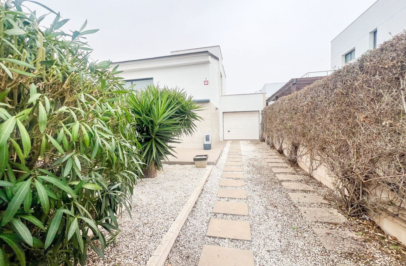 Odsprzedaż - Villa - Santiago de la ribera - Costa Calida