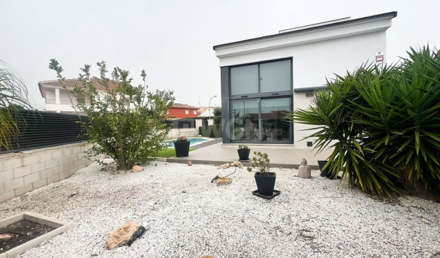 Odsprzedaż - Villa - Santiago de la ribera - Costa Calida